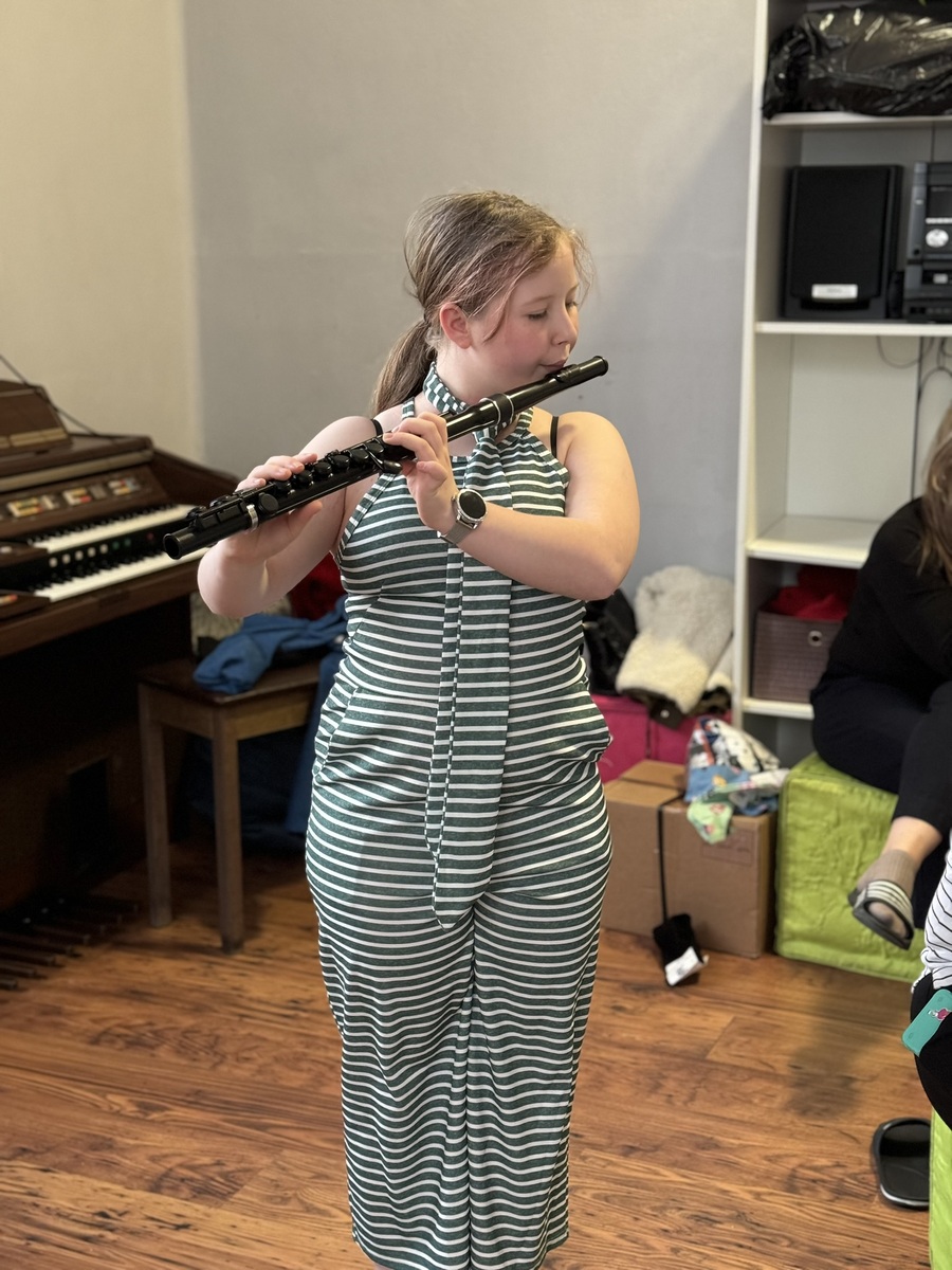 Kdo_si_hraje_nezlobi.jpg Kdo_si_hraje_nezlobi.jpg