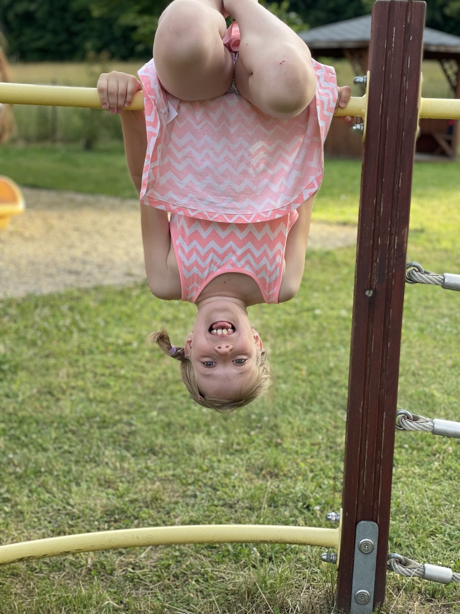 pomoc1.jpg pomoc1.jpg